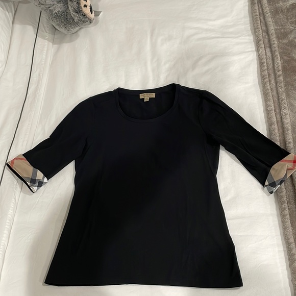 Tシャツ・カットソー BURBERRY Women Tunic Tops 8097924COAL Black Burberry logo-print Cotton T-shirt | Black | FARFETCH